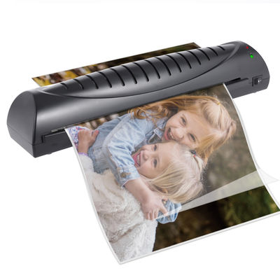0.6mm Grubość A4 Laminator LM2006 z wypuszczeniem do papieru fotograficznego